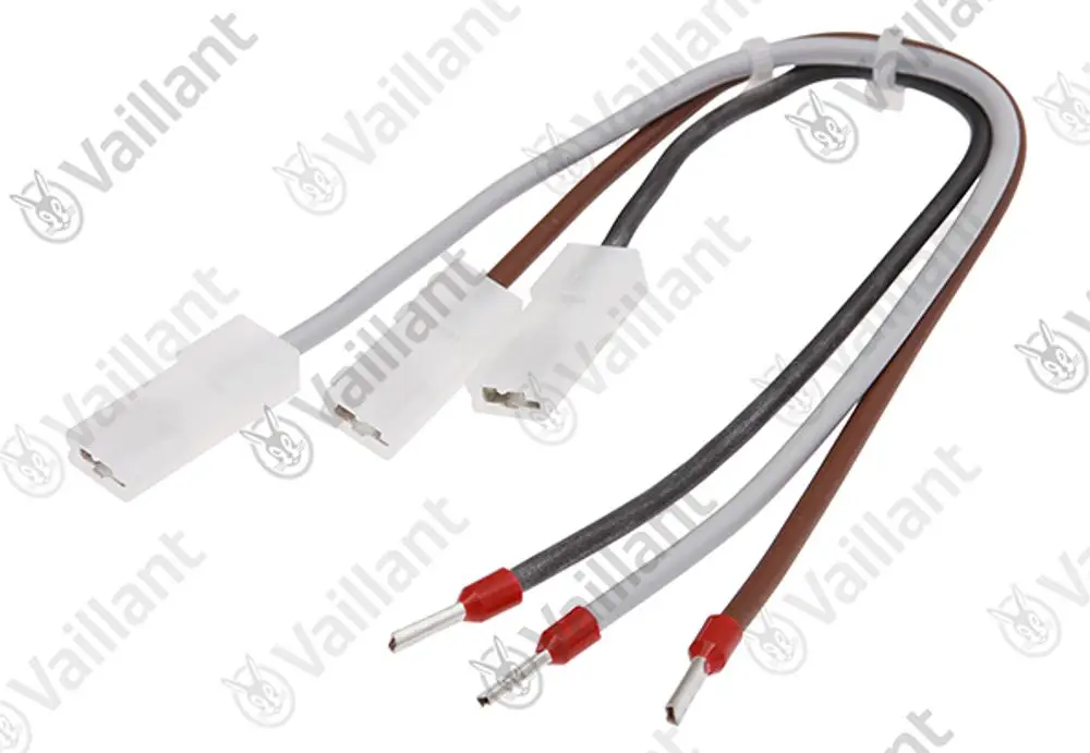 Vaillant Kabel mit drei Anschlusssteckern, verbunden durch farbige Drähte (weiß, braun, schwarz), zur Verwendung in Heizungs- oder Klimaanlagen.